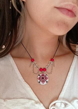 Прикраса в етнічному стилі. намисто