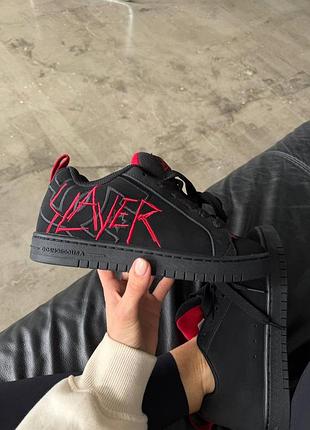Женские кроссовки dc x slayer court graffik black red