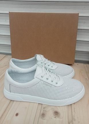 Кроссовки-мокасины белые кожаные