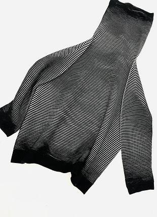 Гофрированый свитер с эффектом3d  issey miyake8 фото