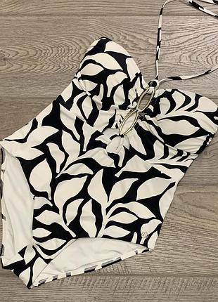 Купальникq суцільний f&f р. 14/42/xl - підійде також на р. l/40/12