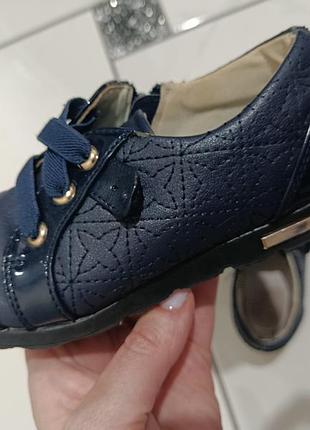 Туфельки балетки лакові шкіряні