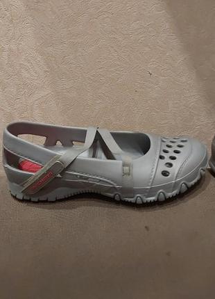 Жіночі крокси сліпони skechers 7./37