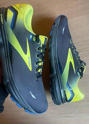 Кроссовки brooks gost 15