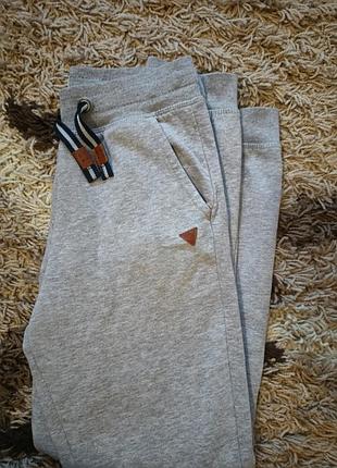 Спортивні штани