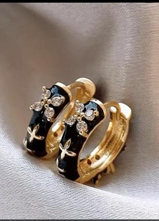 Сережки з чорною емаллю