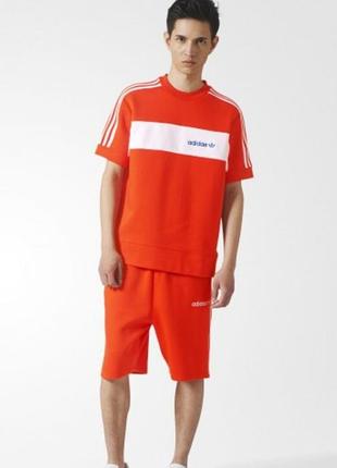 Чоловіча футболка adidas minoh