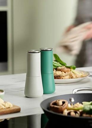 Набір подрібнювачів млинів для солі та перцю 2в1 salt and papper pot t-2