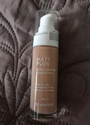 Тональний крем 
seventeen matt plus shine control foundation
тональний крем
04 - medium beige