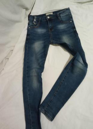 Качественные джинсы детские р. 152