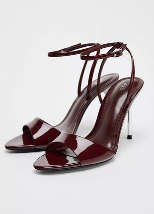 Босоножки zara