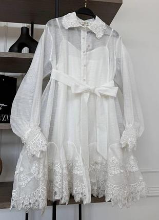 Брендова жіноча святкова біла коротка сукня плаття