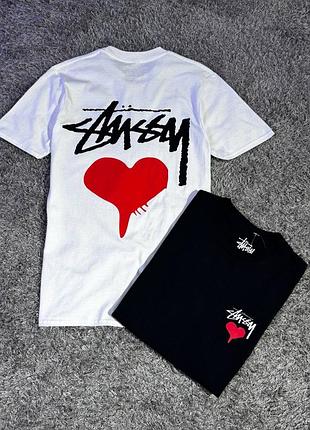 Stussy heart logo футболка 
розмір: s,m,l,xl
матеріал: хлопок 100%