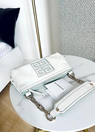 Гарна сумочка французького бренду givenchy оригінал шкіра