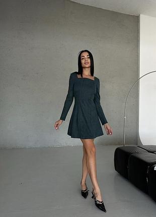 Жіноча весняна сукня міні