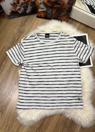 Футболка чоловіча zara