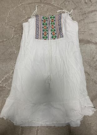 Коротка сукня
