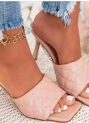 Босоножки на кольца