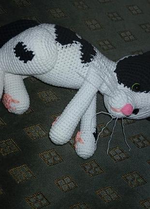 Новая вязаная игрушка котик ручной работы