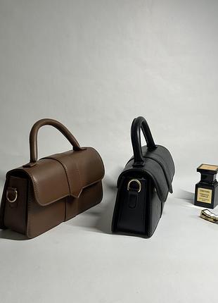 Трендові сумки зі змінними ручками