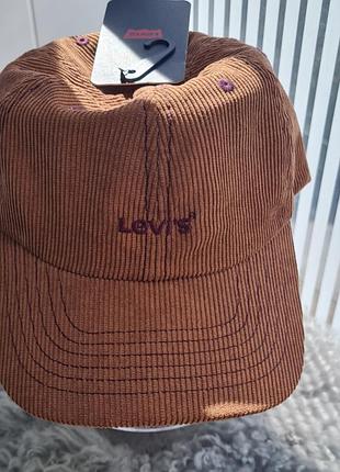 Бeйсболка свободветовая levis