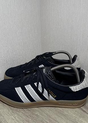 Кросівки adidas pajama for girls shoes