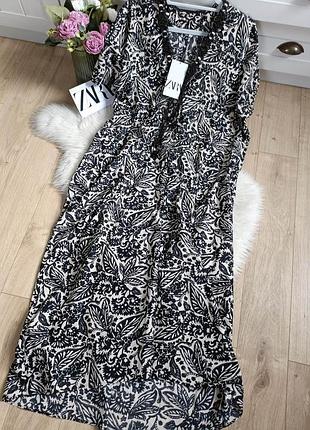 Платье свободного кроя с принтом от zara, размер м