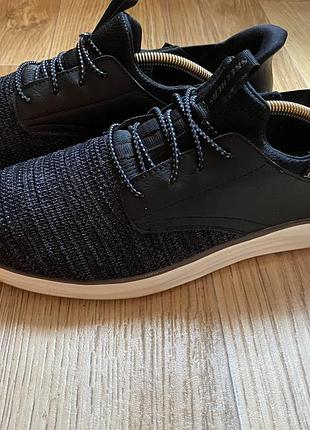 Кроссовки skechers оригинал 43(28,3 см)