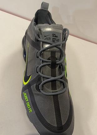 Nike кросівки 4