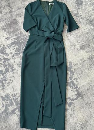 Гарна сукня з ефектом на запах в розмірі 36, в гарному стані