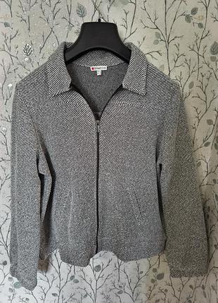 Кофта жіноча