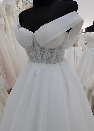 Новое свадебное платье