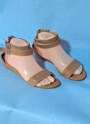 Босоніжки 36р, 39р