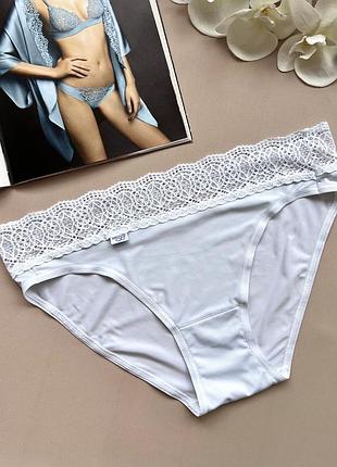 Трусики sloggi ніжно - блакитні з мереживом