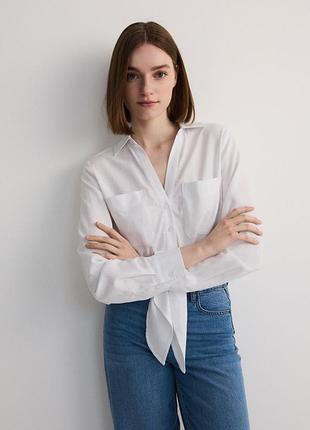 Сорочка біла з завʼязками льняна