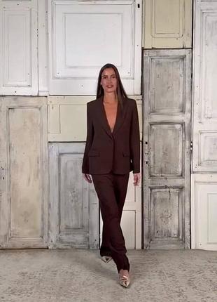 Костюм женский