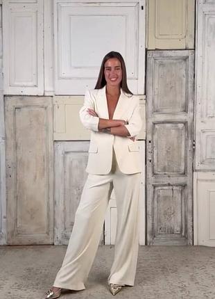 Костюм женский