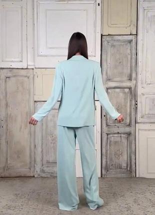 Костюм женский