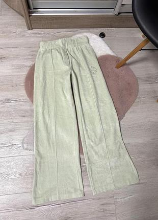 Велюрові штани від bershka