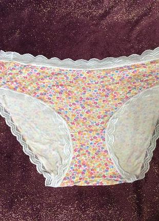 Трусы женские р.54-56 модал средняя посадка кружево по краю