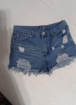 Шорты джинсовые рваные рванки