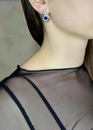 Серебряные серьги с альпинитом и кубическим цирконом — утонченный акцент вашего образа