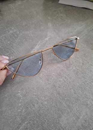 Сонцезахисні   окуляри,  очки