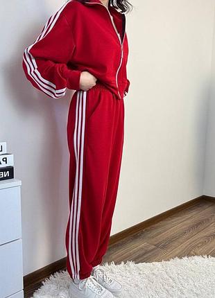 Костюм спортивний