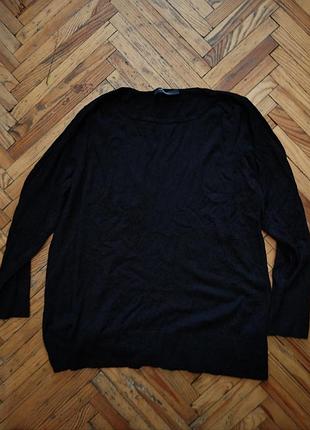 Свитер жіночий