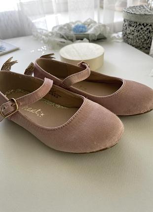 Туфельки святкові для дівчинки розм 8 (23 український)