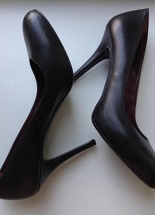Кожаные туфли max mara