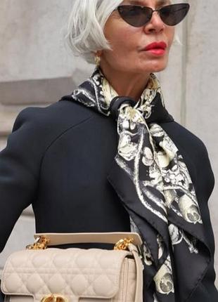 Италия,платок - шовк.