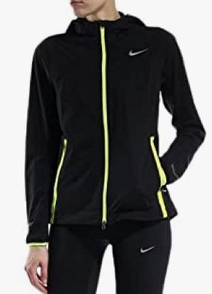 Спортивная кофта ветровка nike.
