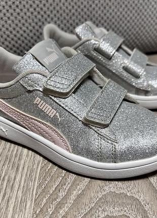 Нарядные кроссовки puma для девочки серебряные кроссовки